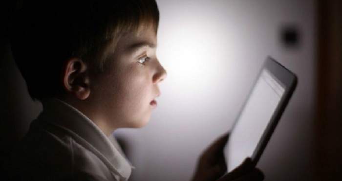 اقدامات ایران برای حفاظت کودکان از فضای مجازی