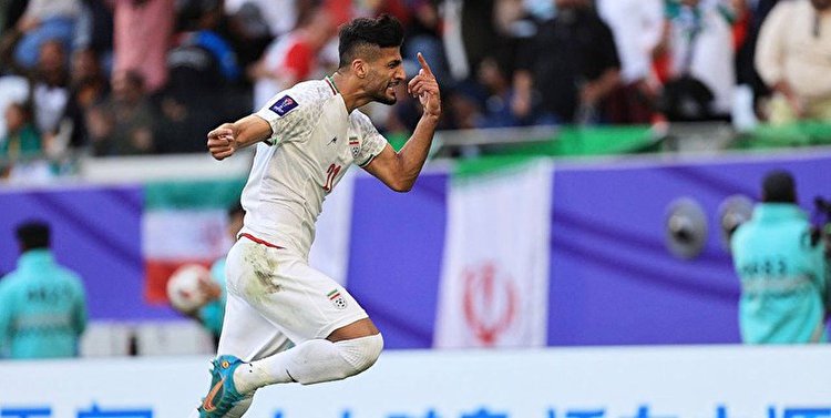 پیروزی تیم ملی مقابل ژاپن با فوتبال ایرانی
