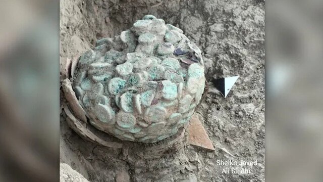 کشف سکه های 2000 ساله در معبدی در پاکستان